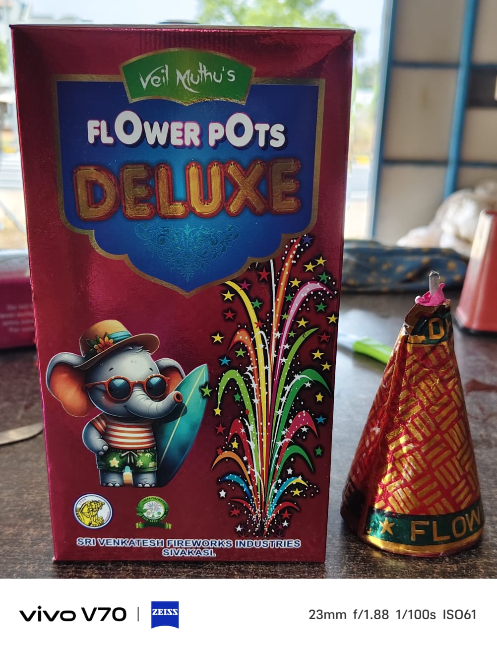 FLOWER POTS - SUPER DELUXE (5 PCS MULTI COLOUR)